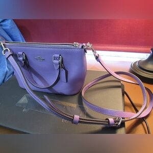 Coach Mini Gallery tote GUC